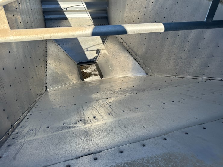 2003-wilson-hopper-bottom-image-70