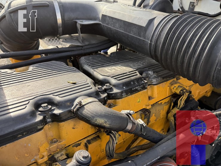 2006-peterbilt-379-image-26