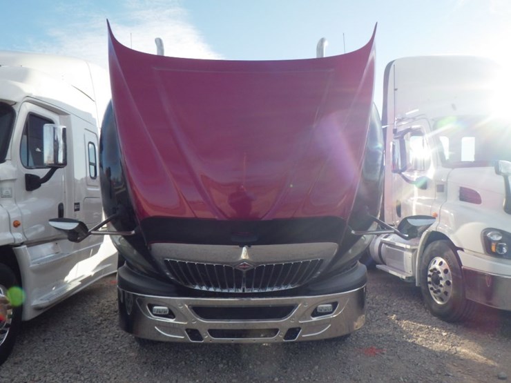 2016-international-prostar-image-26