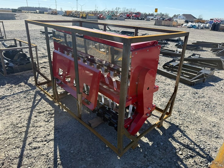 #2018-•-unused-agt-stsd10-skid-steer-seeder-stsd1025110135inv#-35084-image-1