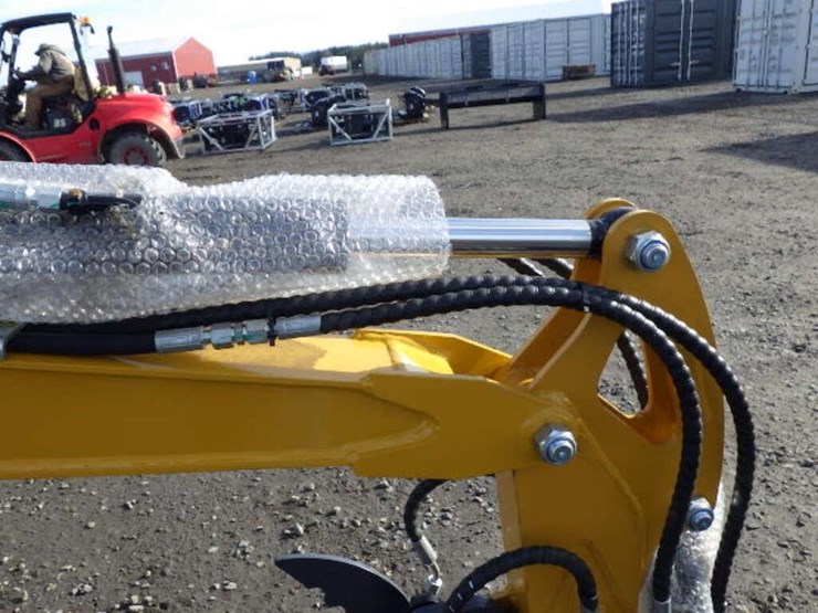 2025-cfg-qk18r-hydraulic-excavator-image-12