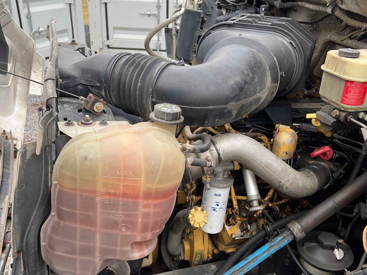 2008-ford-f650-xl-image-17