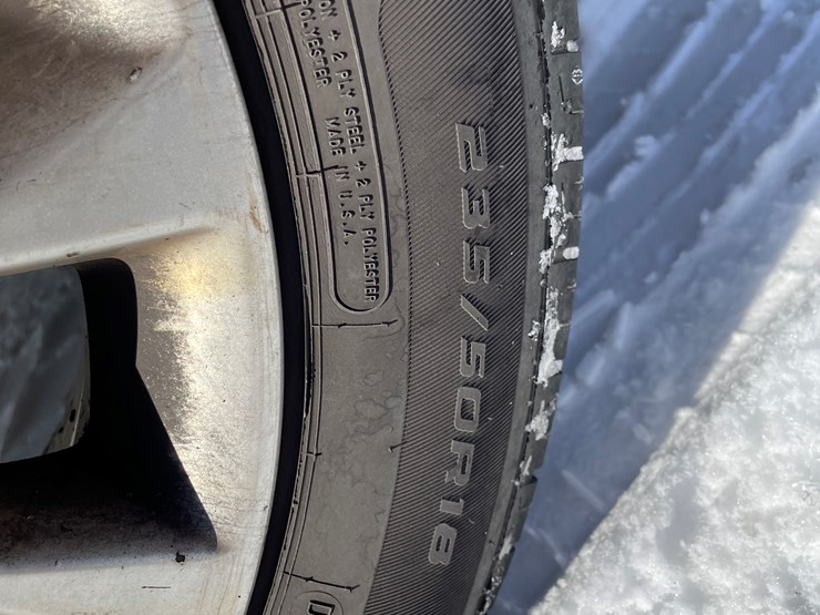 2014-ford-escape-titanium-image-17