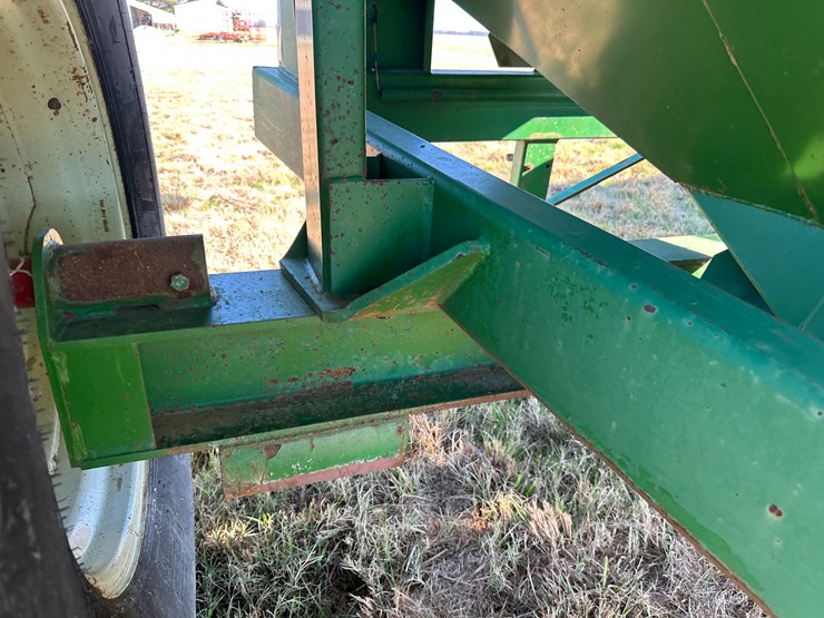 #35812-•-brent-grain-cart-image-41