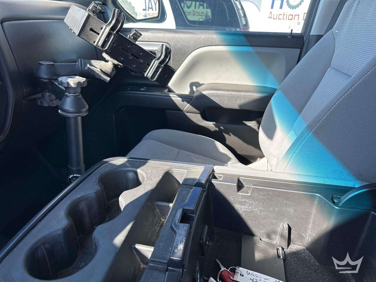 2019-chevrolet-silverado-1500-image-14