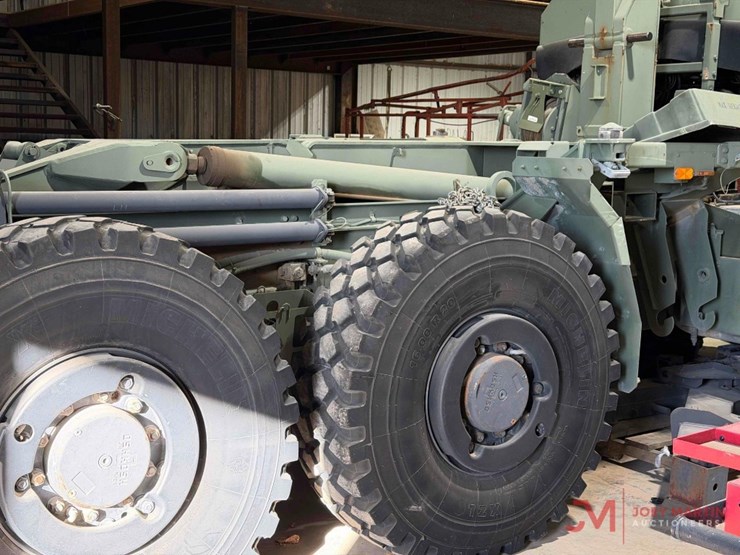 2010-caterpillar-c15-image-27