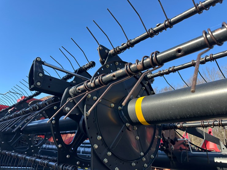 #35808-•-2015-mac-don-30'-flex-draper-header-image-28