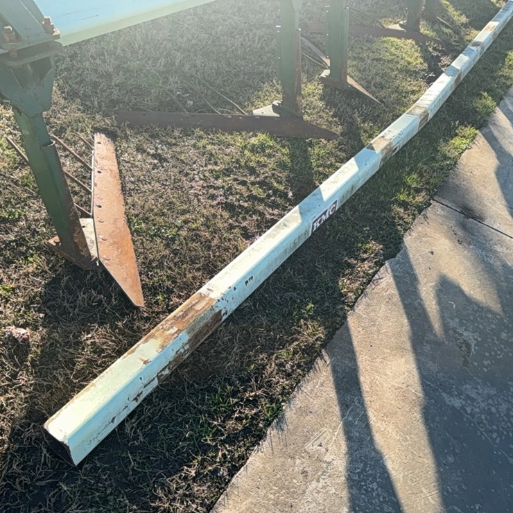 KMC lifter bar (slight bend) good project piece