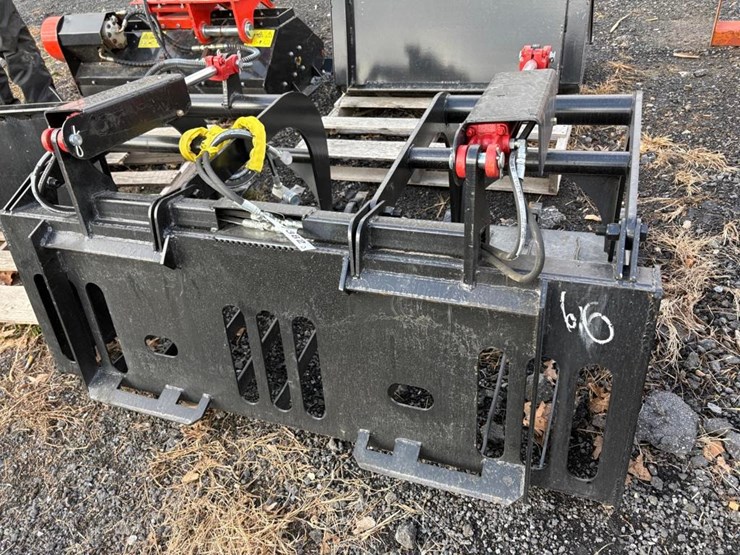 60in-skid-loader-grapple-bucket-image-4