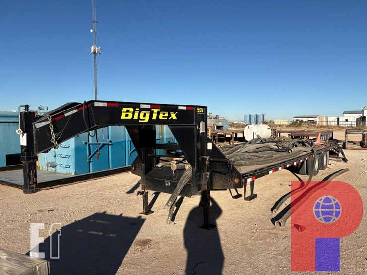 2013-big-tex-30'-x-102"-image-2