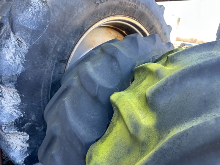 #35799-•-2004-case-mx285-tractor-image-13