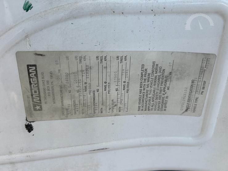 2007-freightliner-business-class-m2-106-image-48