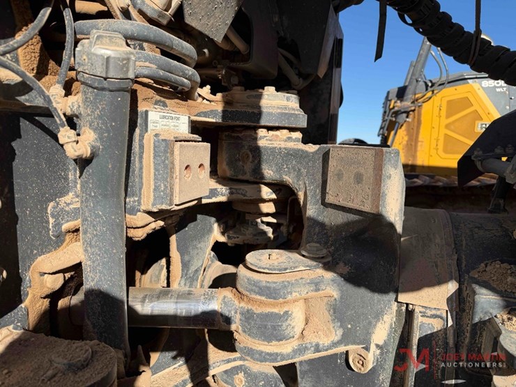 2019-komatsu-hm400-5-image-46