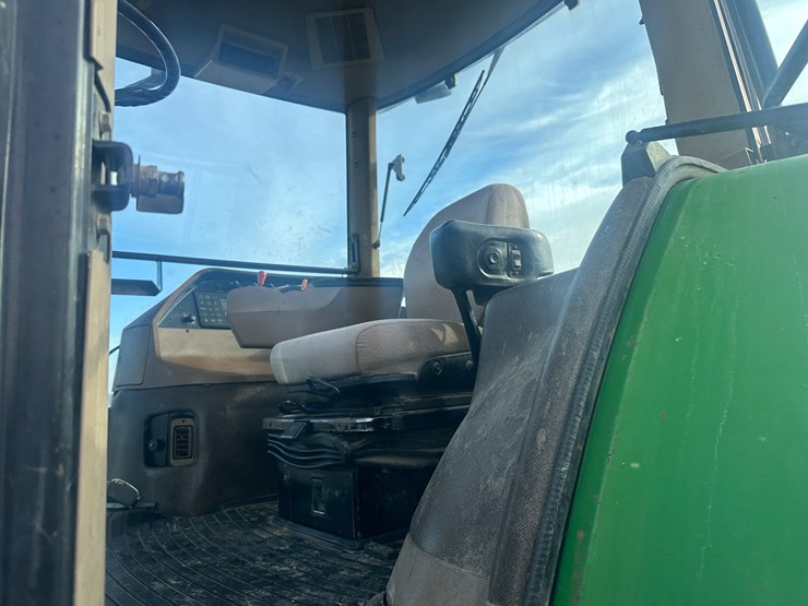 1998-john-deere-8400-image-52