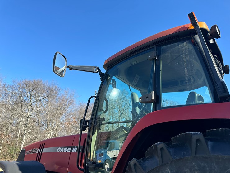 #35799-•-2004-case-mx285-tractor-image-28