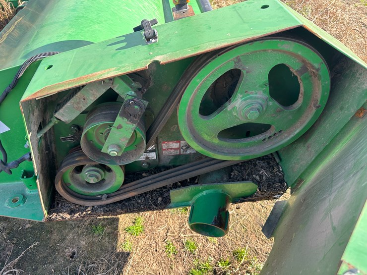 john-deere-520-image-35