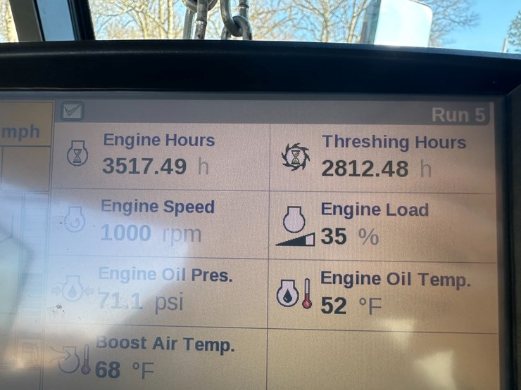 #35797-•-2011-case-7120-combine-image-110