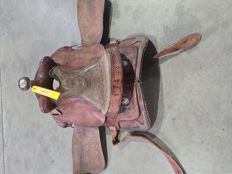 riding-saddle-image-3