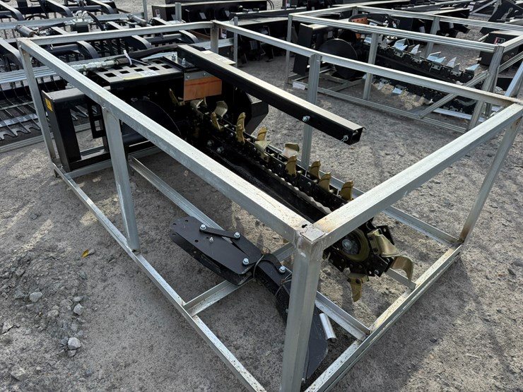 #2067-•-unused-skid-steer-trencherinv#-35967-image-4