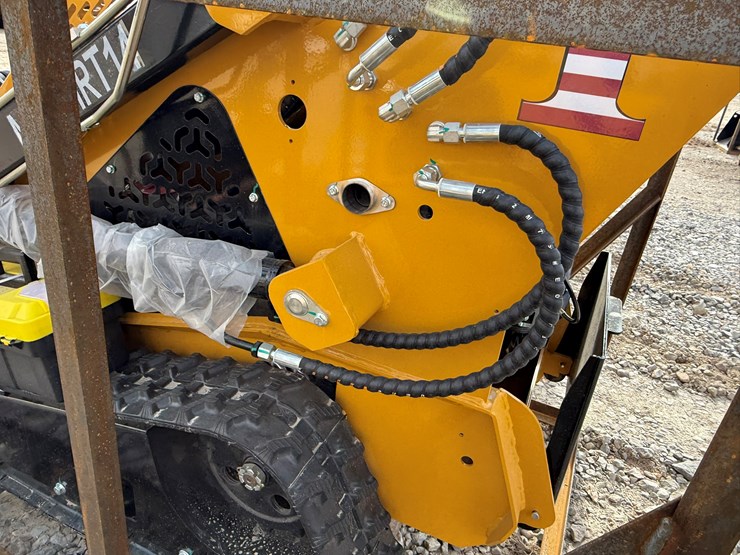 #85-•-unused-agt-mx-mrt14-stand-on-skid-steer-loader-mxmrt142025000992-inv#-35729-image-26