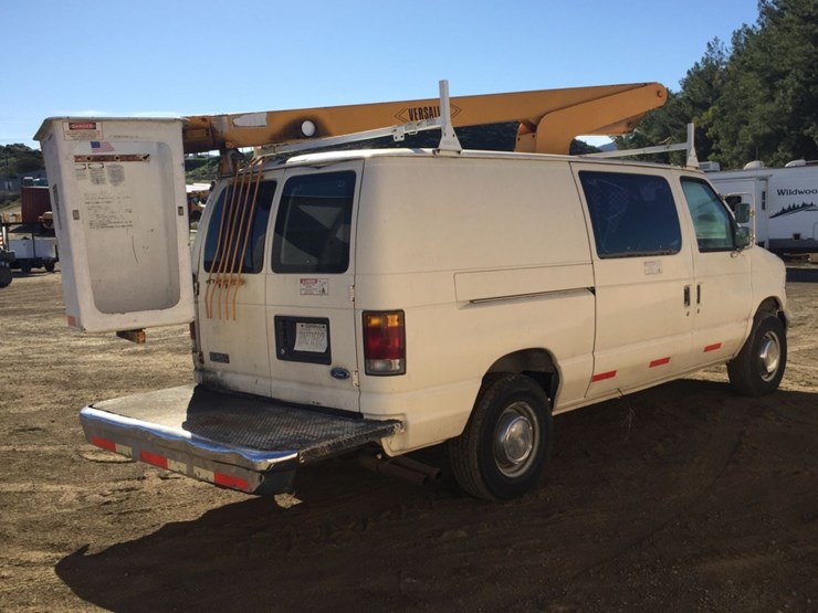 1994-ford-cargo-image-3