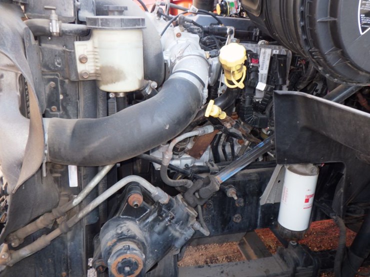 2017-international-prostar-image-20