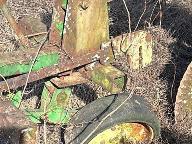 john-deere-825-image-10