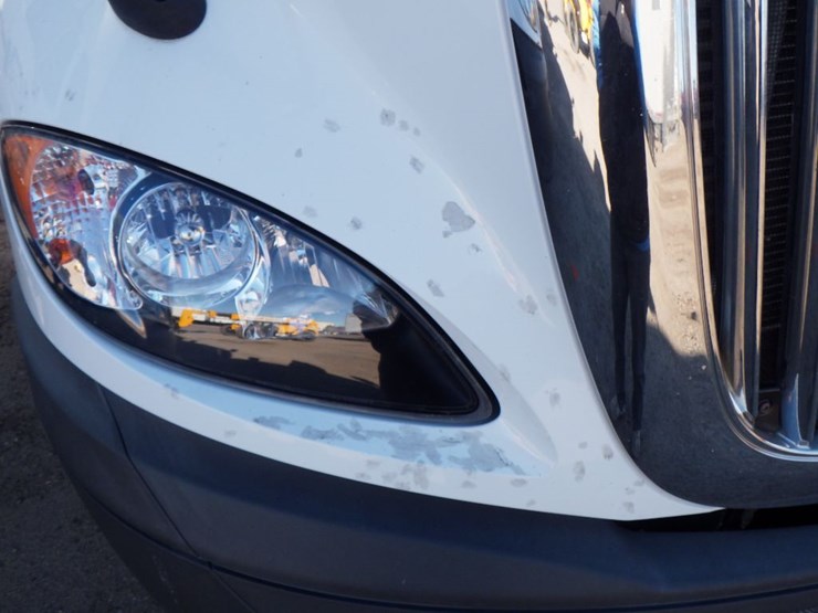 2017-international-prostar-image-4