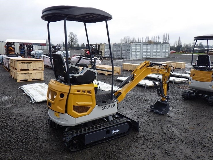 2025-sdlanch-sdle18p-hydraulic-excavator-image-3