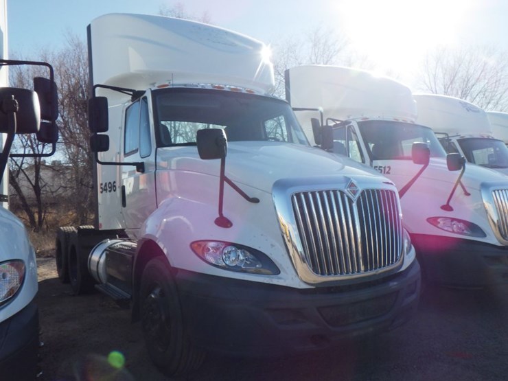 2017-international-prostar-image-3