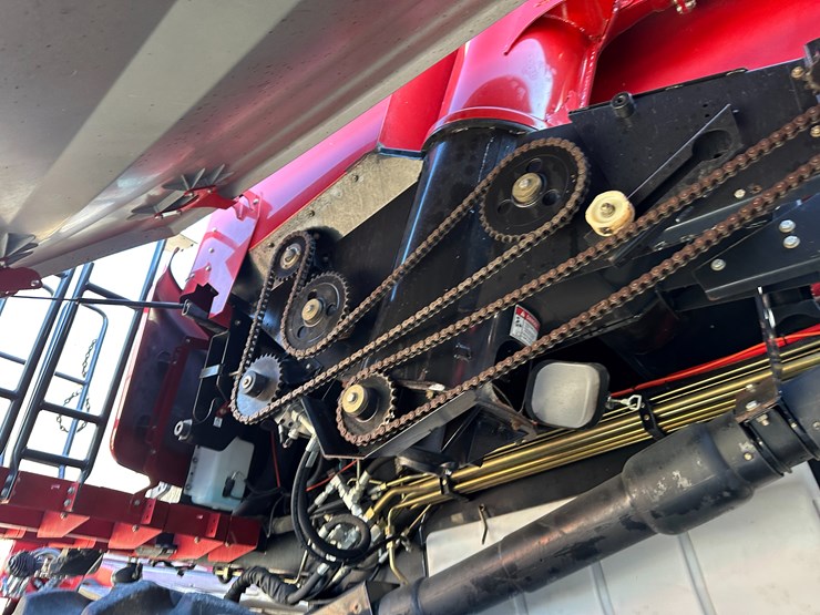 #35797-•-2011-case-7120-combine-image-52