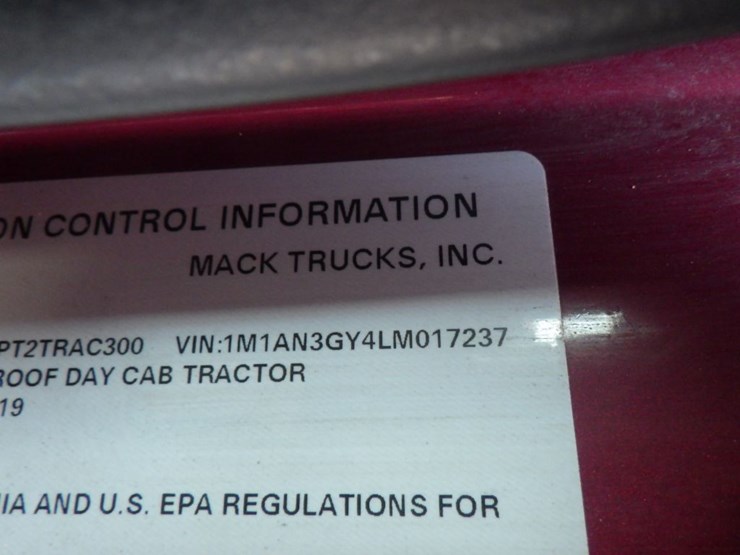 2020-mack-an64t-image-17