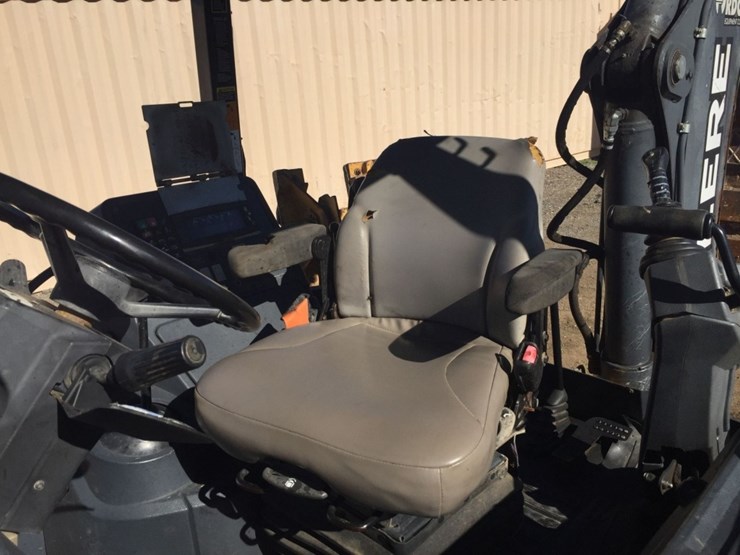 2017-deere-310sl-image-8