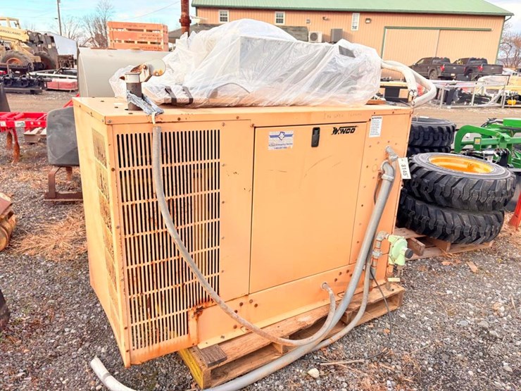 winco-pss2000/b-propane-generator-image-2