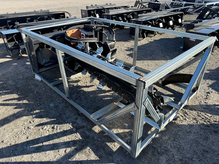 #2062-•-unused-jct-6'-skid-steer-trencherinv#-35994-image-4