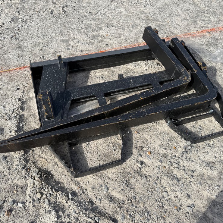 #22781 • Unused AGT ISOCPF48-6600-FF 48" Wheel Loader Forks