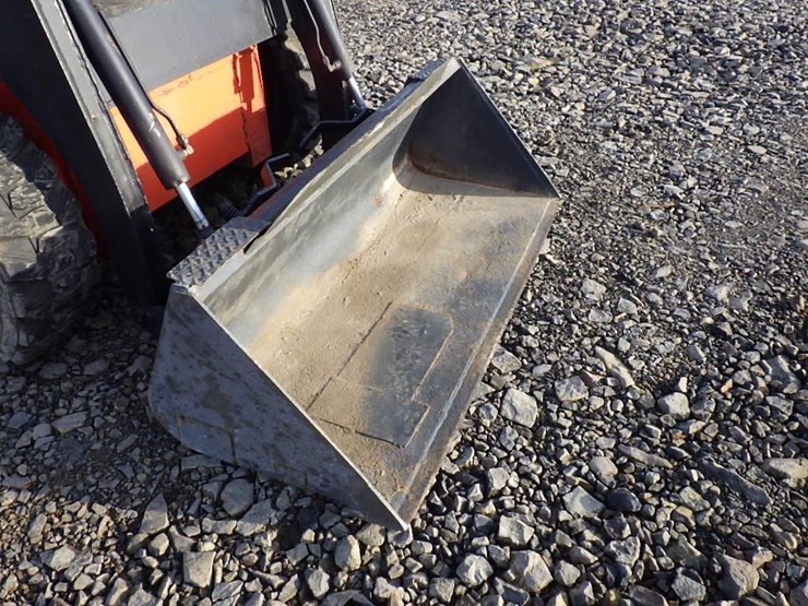 tcm-607-skid-steer-loader-image-11