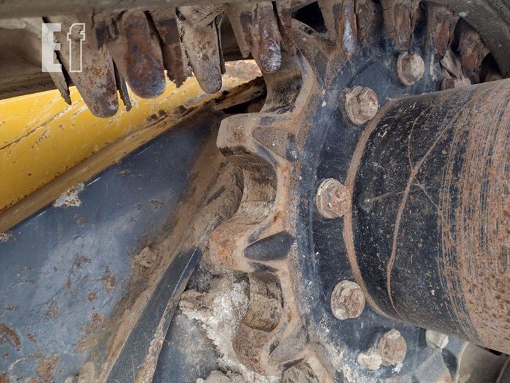 2021-deere-325g-image-21