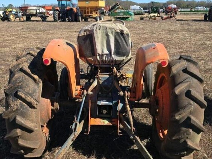 kubota-tractor,-s/n-15433:-9597-hrs-image-5