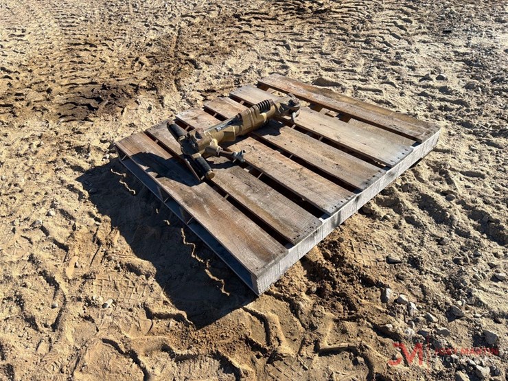 kp-pneumatic-jack-hammer-image-4