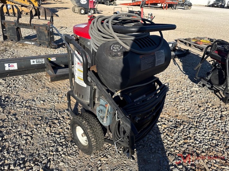 northstar-electric-hot-water-pressure-washer-image-3