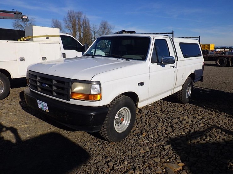 1995-ford-f150-image-1