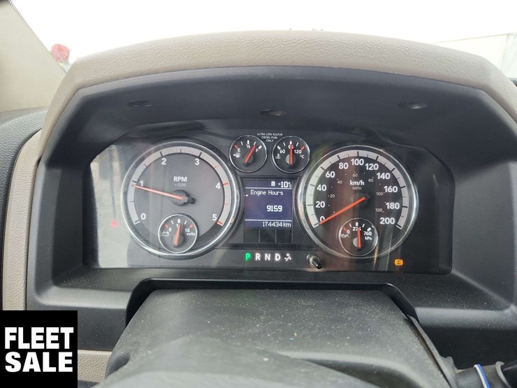 2012-ram-5500-4x4-s/a-service-truck-image-21