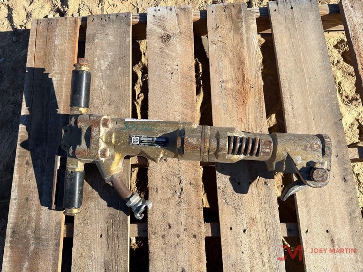 kp-pneumatic-jack-hammer-image-5