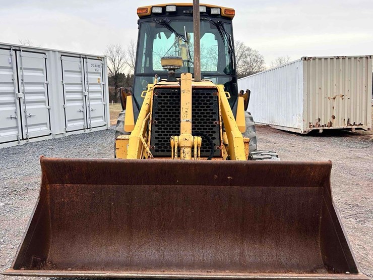 john-deere-310d-image-8