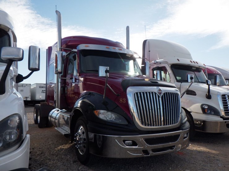 2016-international-prostar-image-4