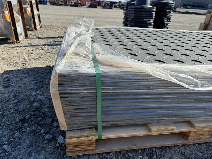 #33663-•-lot-of-ground-protection-mats-image-5