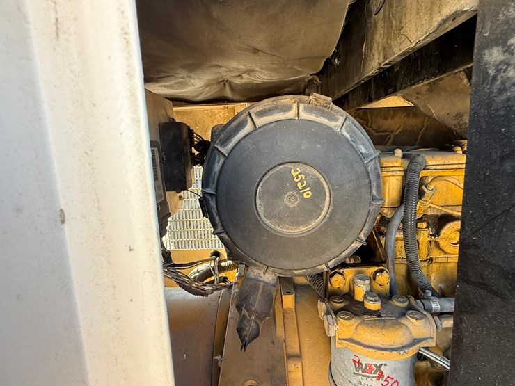 2007-caterpillar-xq20-image-36