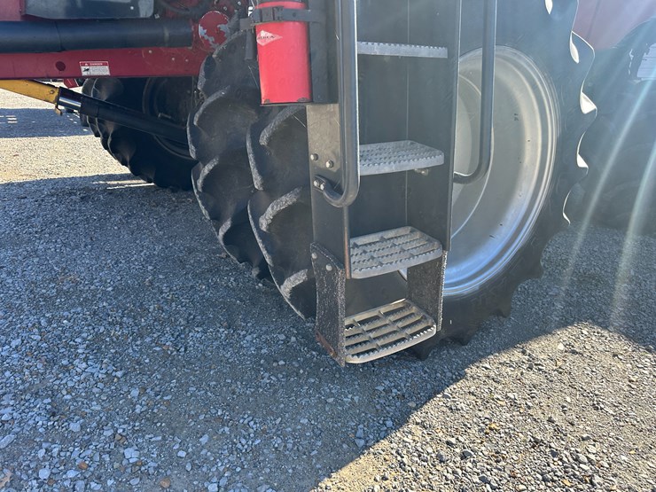 #35797-•-2011-case-7120-combine-image-27