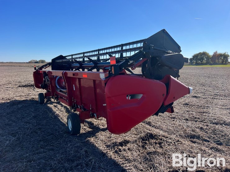 2011-case-ih-3020-image-5